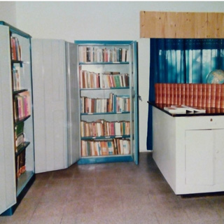 Galeria de Algunas Bibliotecas Fundadas por Bibliotecas Rurales Argentinas en más de 50 Años de Historia Argentina.